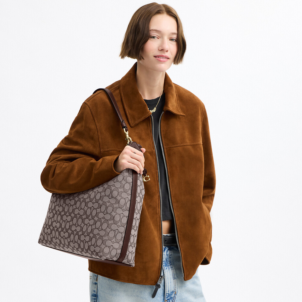 Coach Outlet Juliet Shoulder Bag 38 In Signature Jacquard